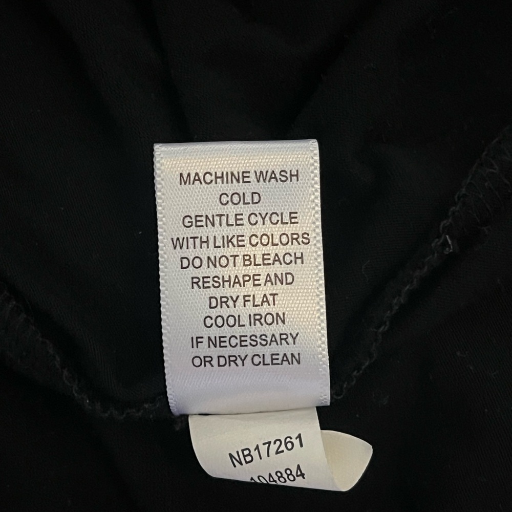 Cable & Gauge Black Relaxed Blouse - Picture 8 of 8